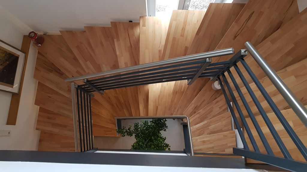 wann eigentuemer in weg wohnungseigentuemergemeinschaft treppe